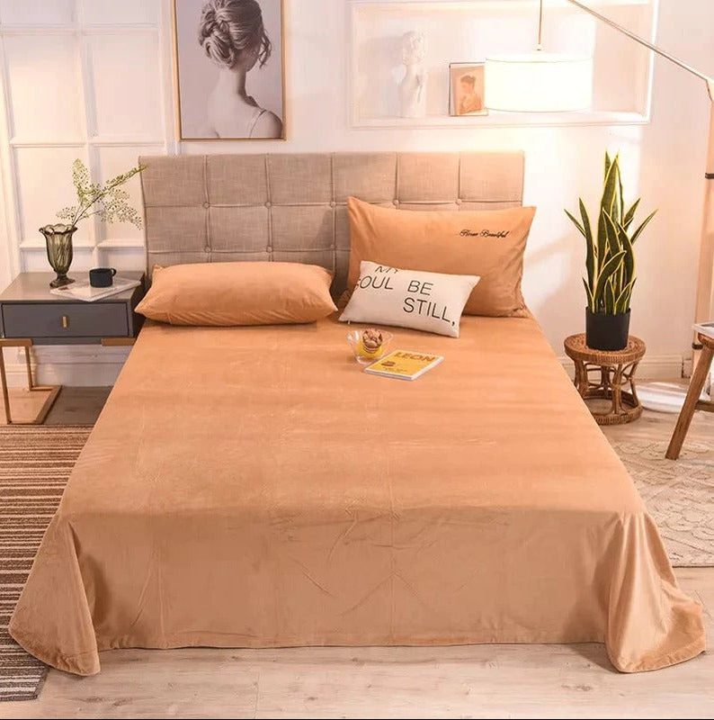 Gold Brown Velvet - Luxury Bed Sheet Set - Windsorlino.com