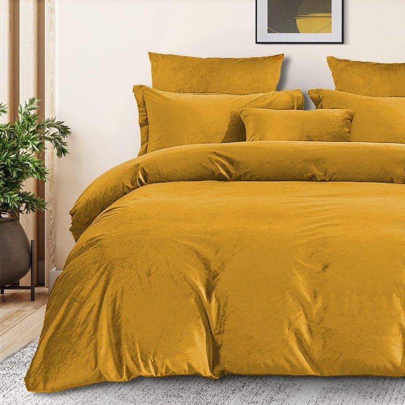 Ochre Velvet - 9pcs Winter Razai Set (Luxury) - Windsorlino.com