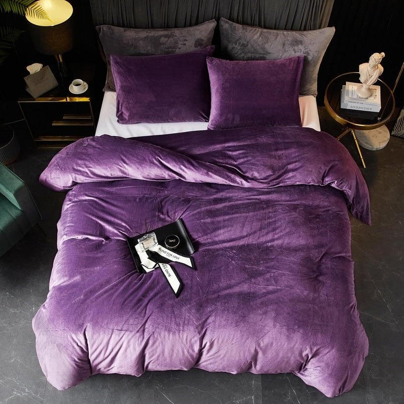 Plum Velvet - 9pcs Winter Razai/Quilt Set (Luxury) - Windsorlino.com