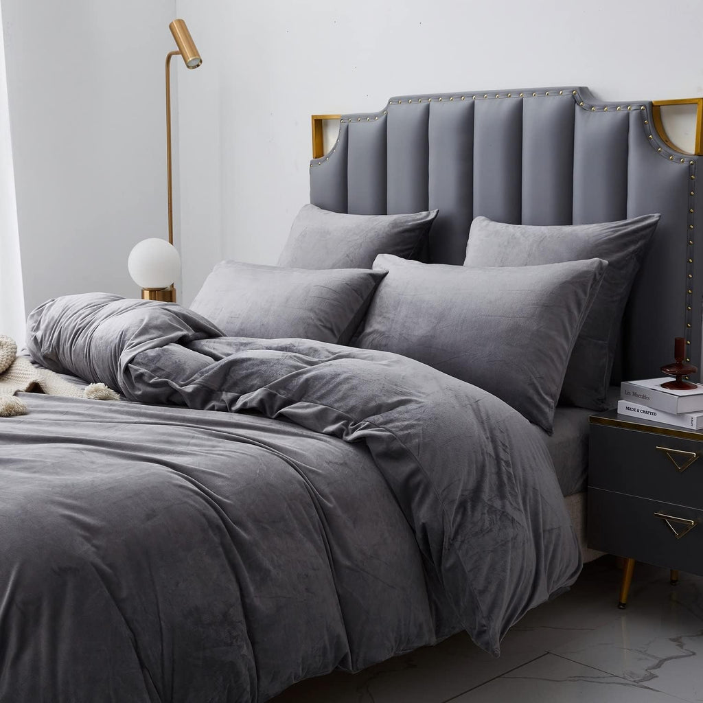 Light Grey Velvet-Bed Set 8 Pcs (Luxury)