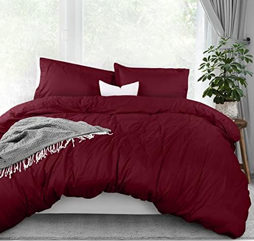 Ferrera Maroon-Bed Set
