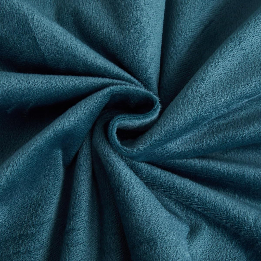 Teal Velvet-Bed Set 8 Pcs (Luxury)
