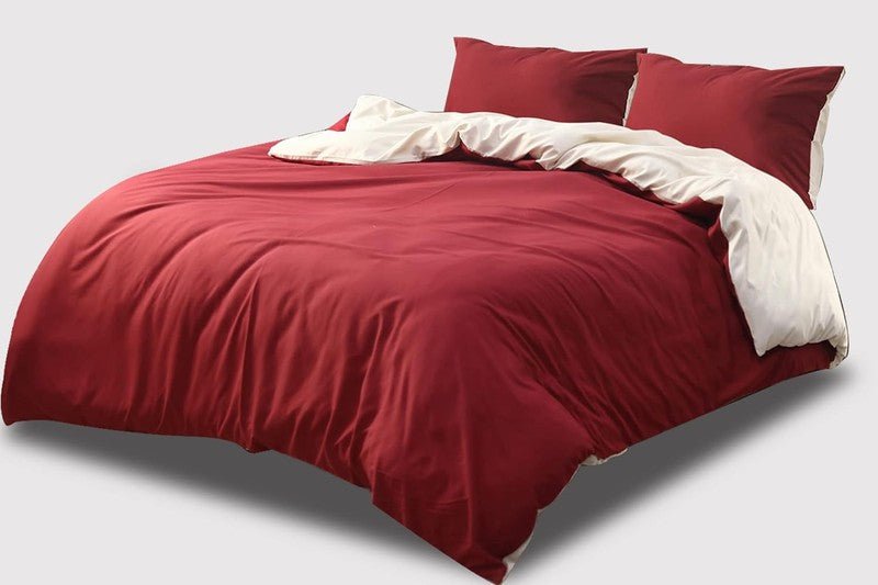 Ferrera Maroon & Cream Reversible - Bed Set - Windsorlino.com