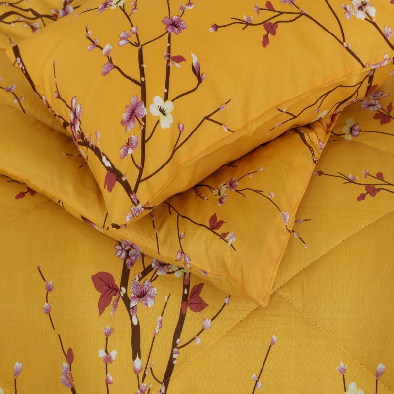 Floral Turmeric - Winter Razai Set - Windsorlino.com