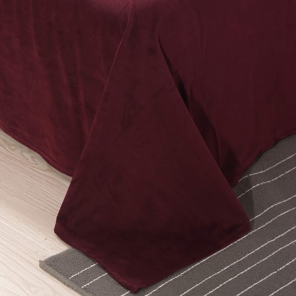 Maroon Velvet - Luxury Bed Sheet Set - Windsorlino.com