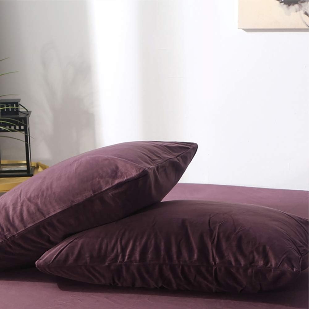 Plum Velvet - Luxury Bed Sheet Set - Windsorlino.com