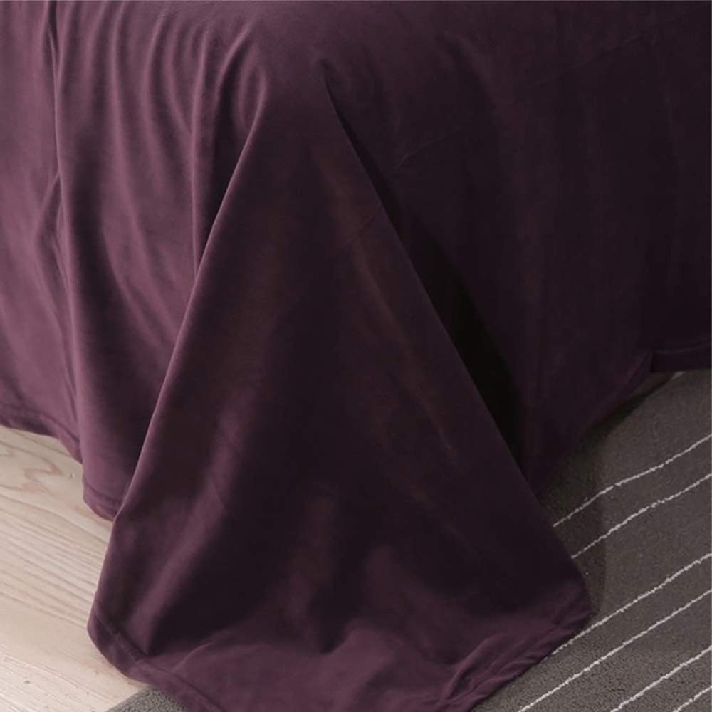 Plum Velvet - Luxury Bed Sheet Set - Windsorlino.com