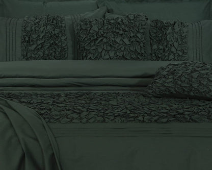 Cuddly Imperial Castleton Green - Bed Set 8 Pcs (Luxury) - Windsorlino.com