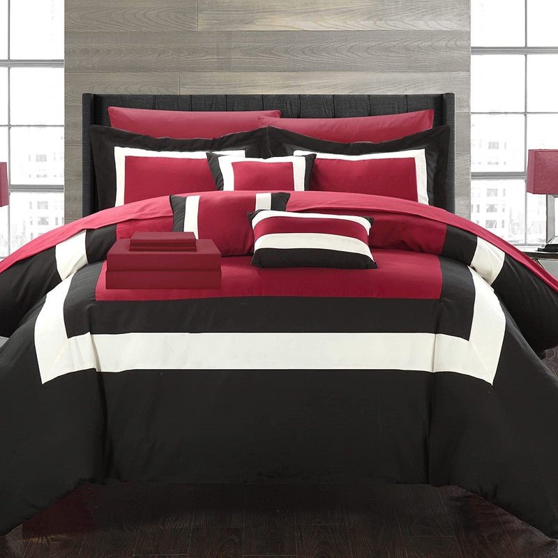 Montrose (Maroon on Black) - Bed Set 8 Pcs (Luxury) - Windsorlino.com